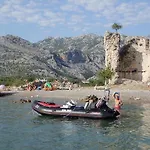 Apartment In Starigrad-paklenica 44023