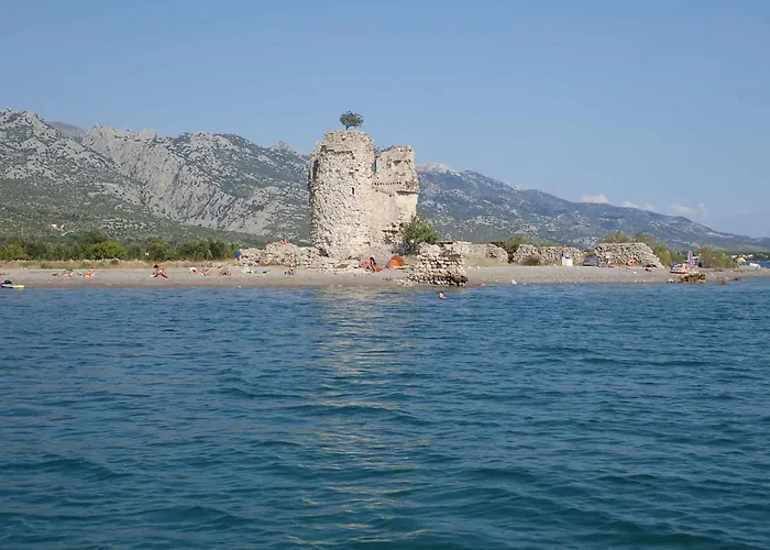 In Starigrad-paklenica 44023 Apartamento Starigrad Paklenica