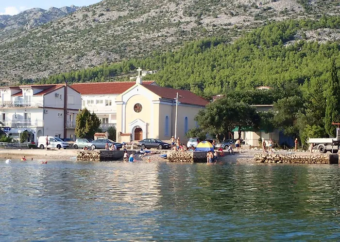 Apartamento In Starigrad-paklenica 44023 *